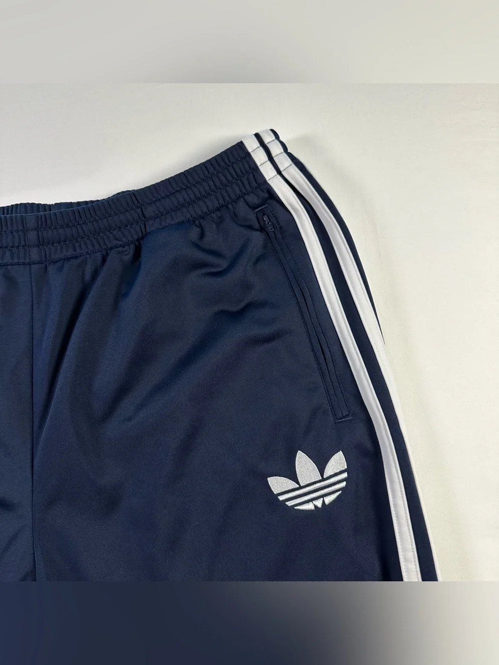 adidas great vintage 16”